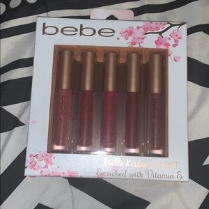 bebe Matte kisses Lip Set